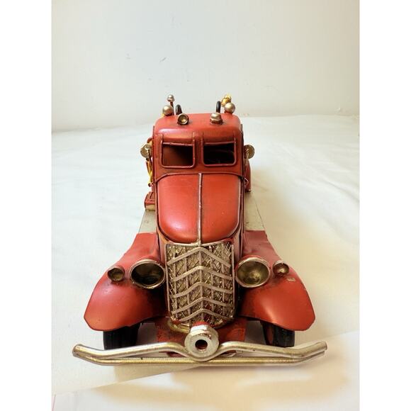 Metal Art 1930’s Fire Fighter Pumper Truck Home Decor - Picture 3 of 16